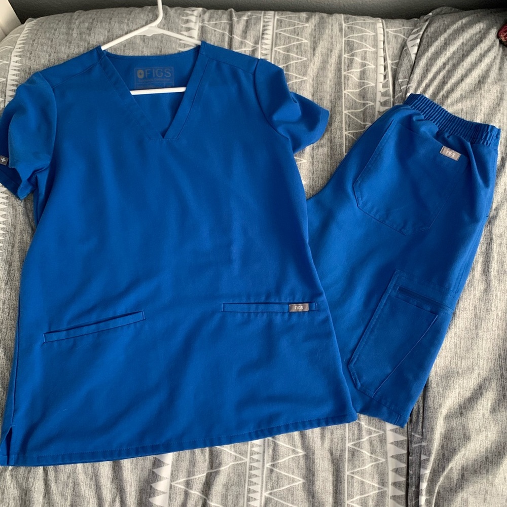 FIGS Scrubs